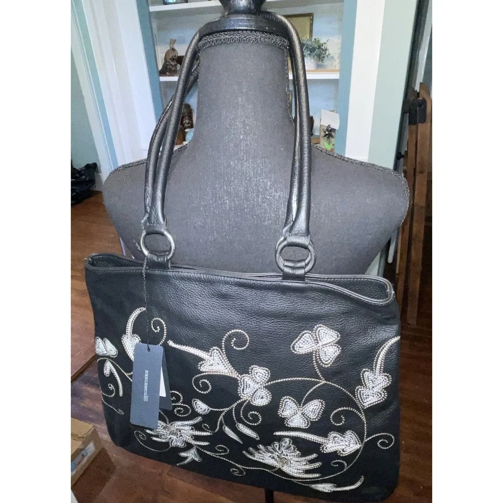 VTG BERGE BLACK Leather Shoulder Bag Hobo Purse Embroidered‎ Floral ITALY NICE